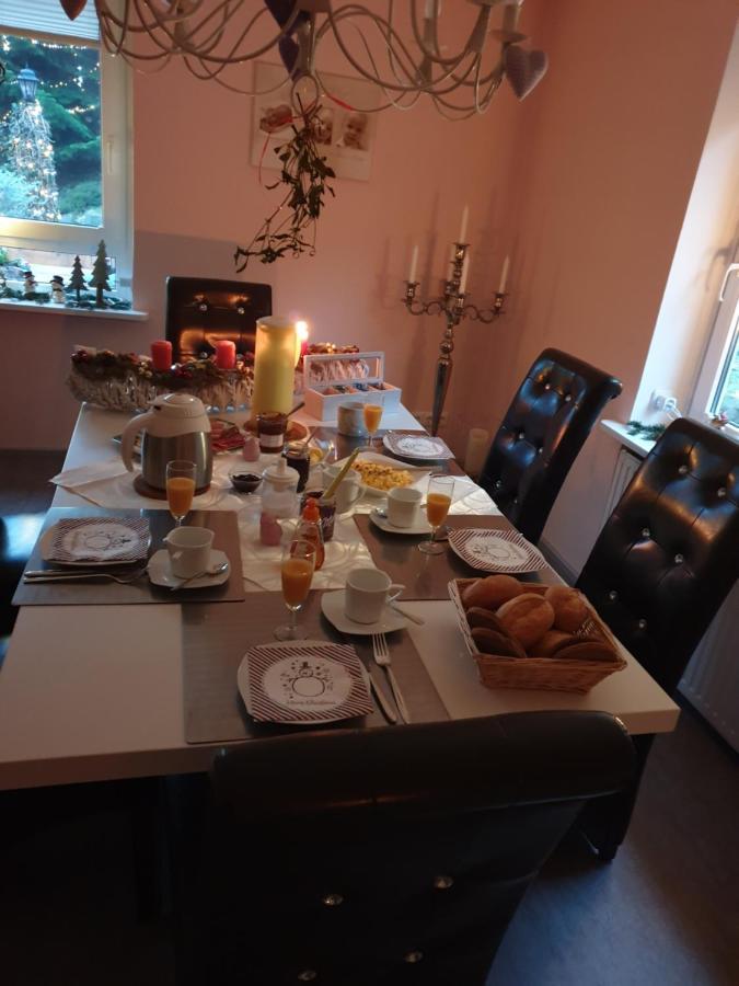 Gaestezimmer Haus Talblick 라우텐탈 외부 사진