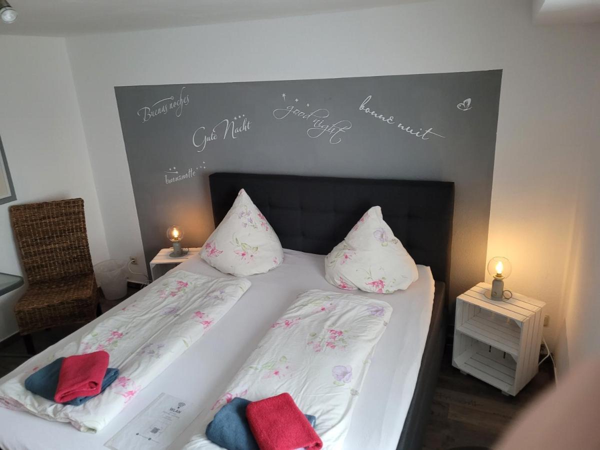 Gaestezimmer Haus Talblick 라우텐탈 외부 사진