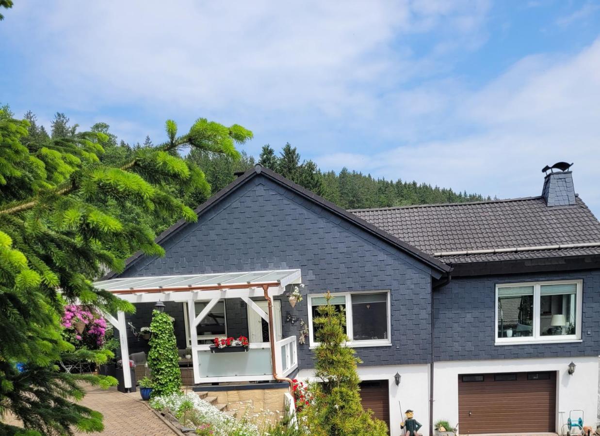 Gaestezimmer Haus Talblick 라우텐탈 외부 사진